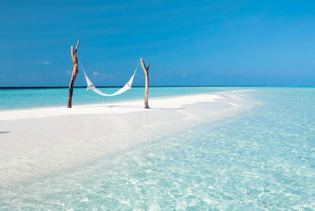 Hotel-Constance-Moofushi-Maldives-03