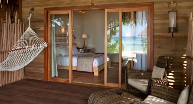 Hotel-Constance-Moofushi-Maldives-07