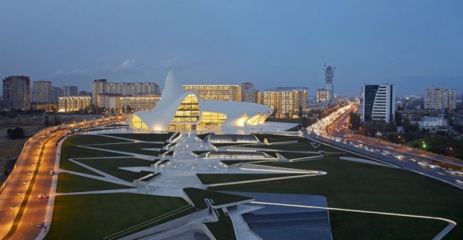 Heydar-Aliyev-Center-05