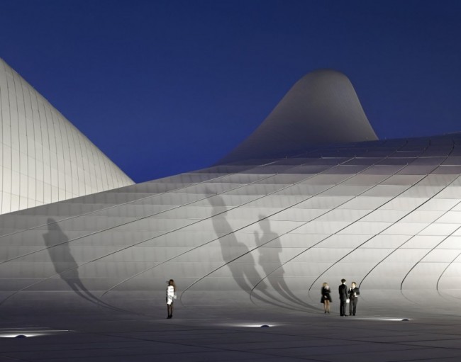 Heydar-Aliyev-Center-08