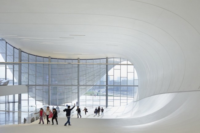 Heydar-Aliyev-Center-10