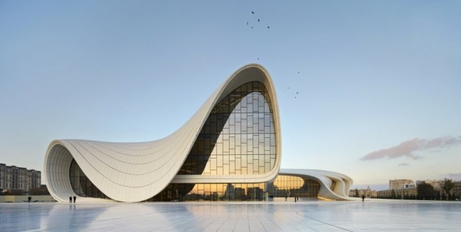 Heydar-Aliyev-Center04