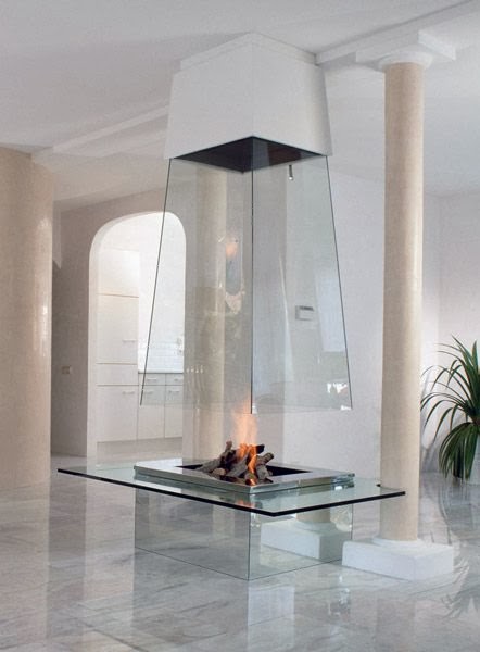cheminee-contemporaine-pyramide