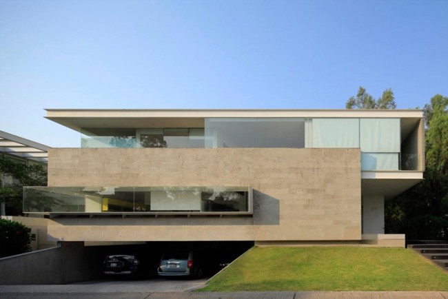 maison-contemporaine-verre-beton-02