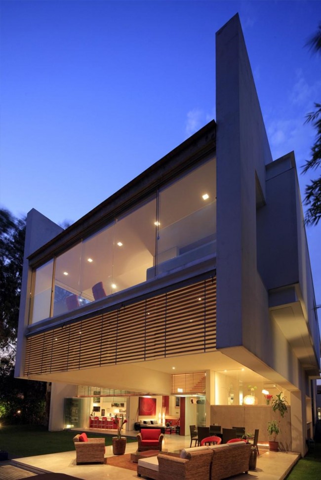 maison-contemporaine-verre-beton-15