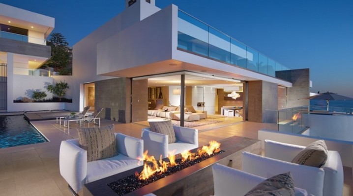 Download Maison au bord de locean For Free