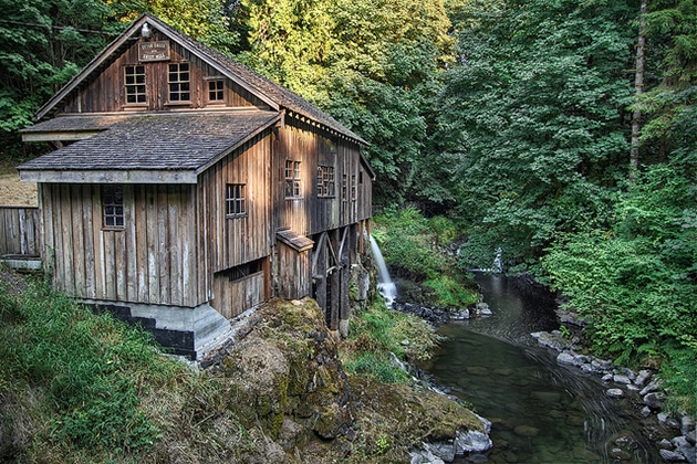 Cedar Creek Grist Mill