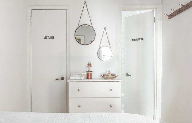 idee-deco-chambre-minimaliste-monochrome-02