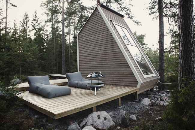 mini-cabane-bois-terrasse