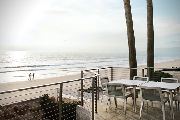 terrasse-avec-vue-sur-plage