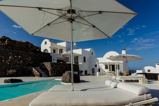 terrasse-piscine-villa-grece