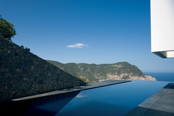 piscine-debordement-vue-mer