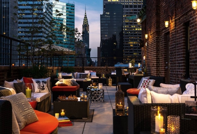 rooftop-newyork-Renaissance-Hotel