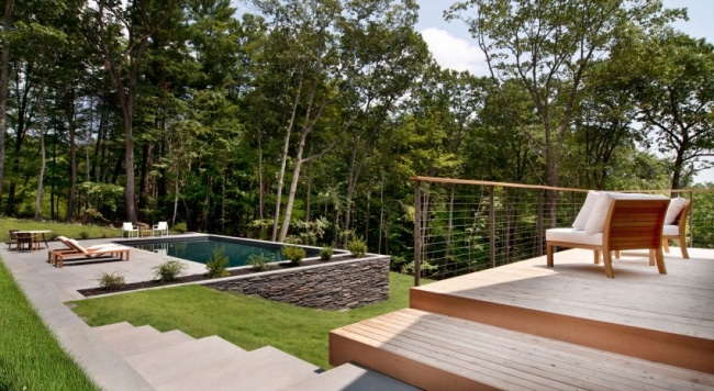 chalet-contemporain-bois-avec-piscine