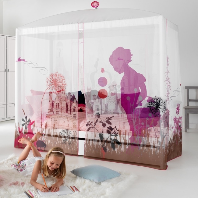 lit-chambre-enfant-petite-fille