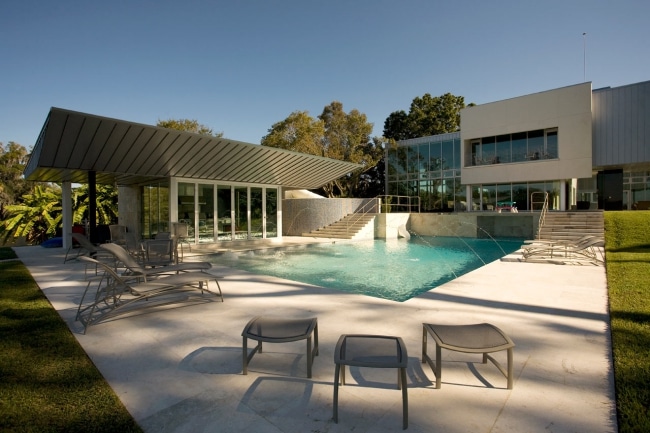 maison-moderne-piscine
