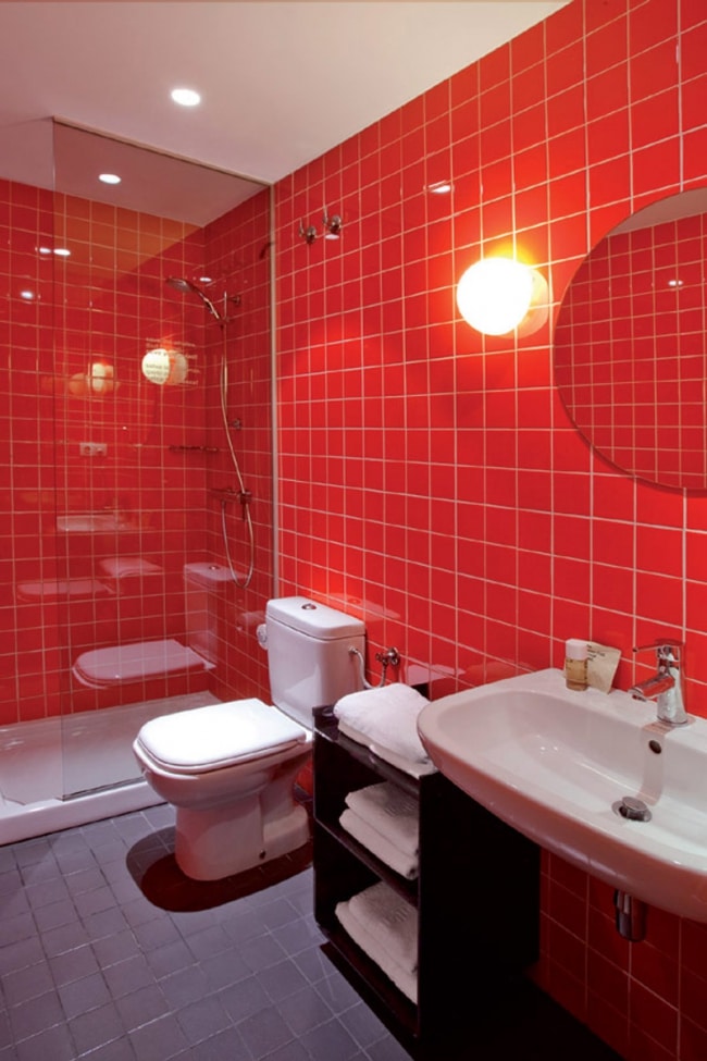 photos-salle-bain-rouge-05