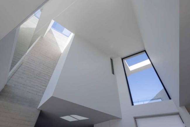 puits-luminaire-maison-contemporaine