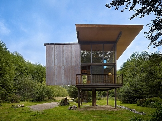 cabane-contemporaine-murs-verre