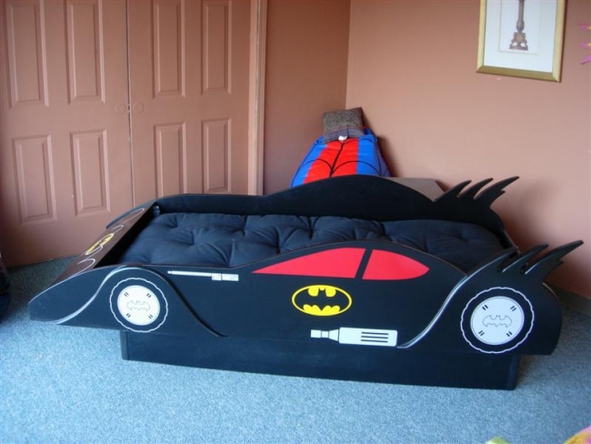 decoration-chambre-enfant-batman-13