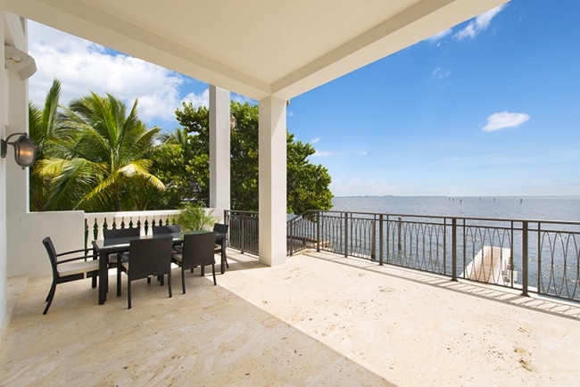 terrasse-vue-sur-baie