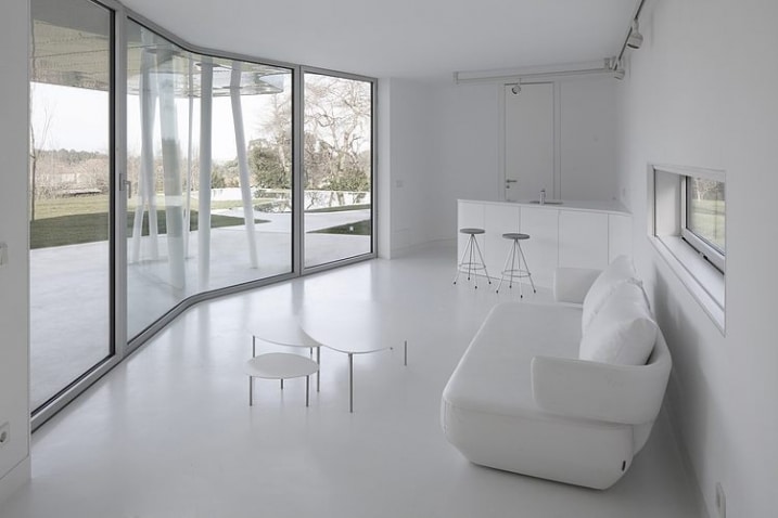 interieur-maison-blanc