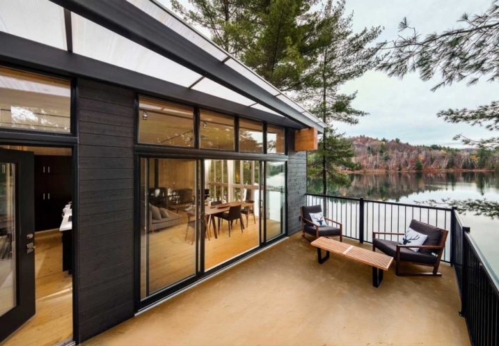 Terrasse bois chalet contemporain