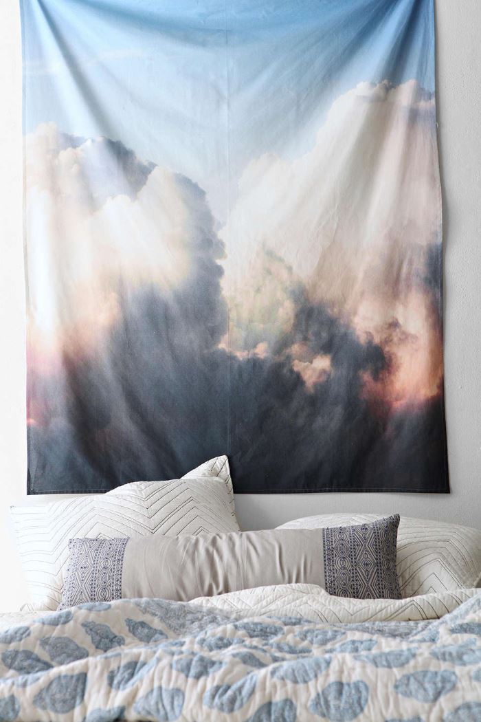 Couverture nuage Urban Outfitters