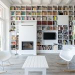 Bibliotheque sur mesure dans salon