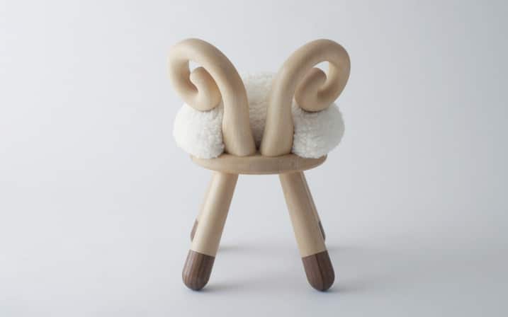 Chaise design pour enfant Belier blanc