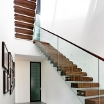 Double escalier en bois