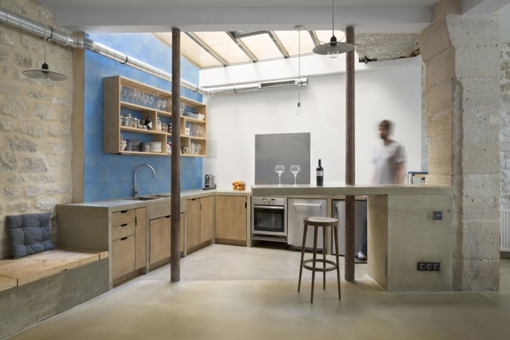 Cuisine de Loft en bois brut