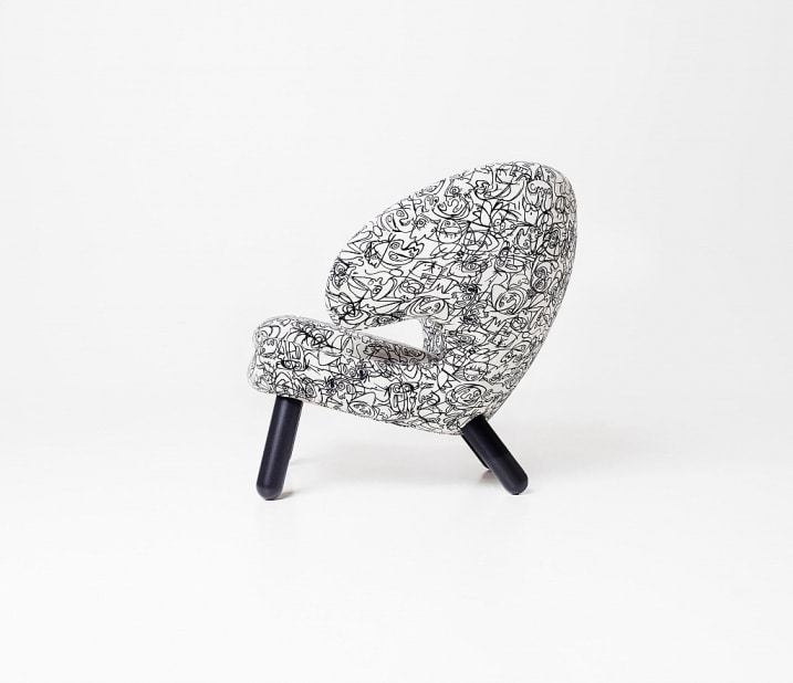 Fauteuil Pelican noir et blanc Finn Juhl