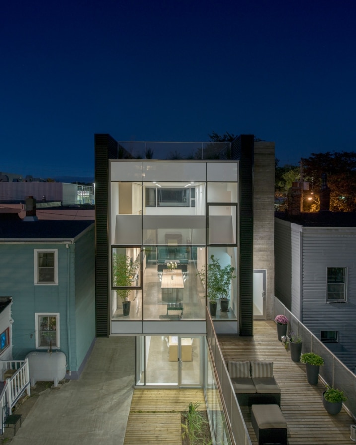 Maison en verre avec rooftop