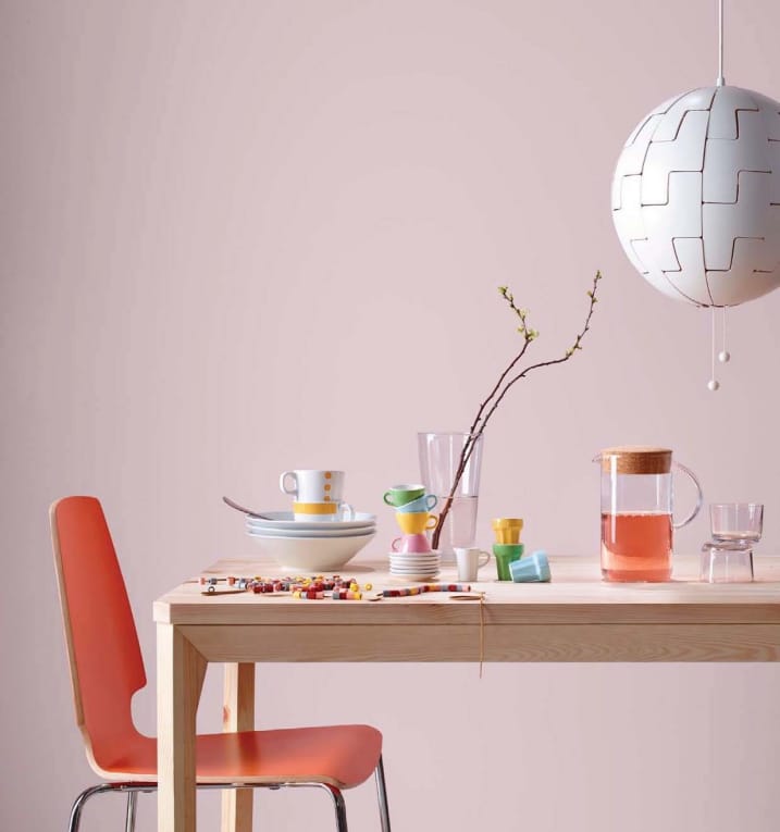 Table en bois IKEA 2016