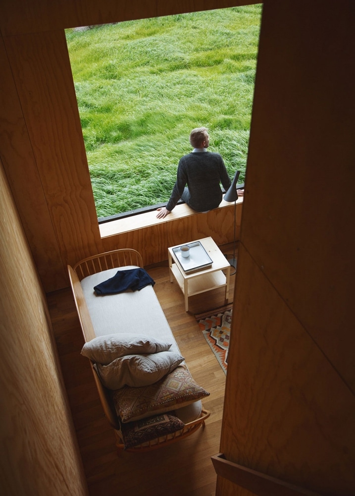 Cabane avec murs bois