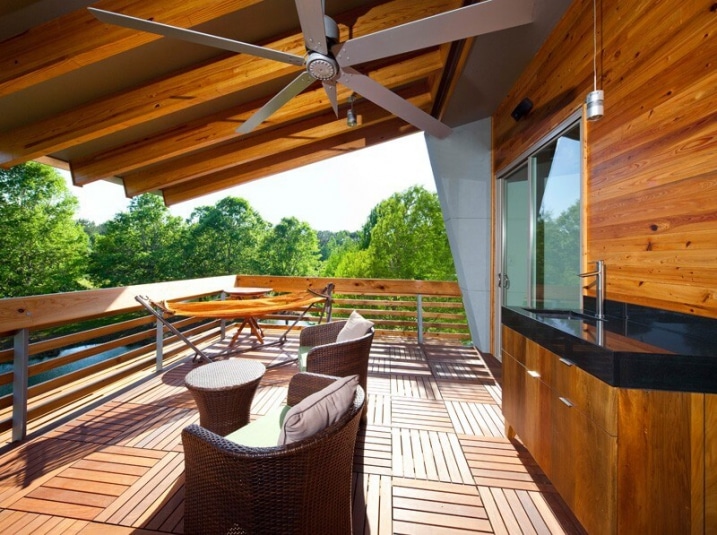 Magnifique terrasse en bois