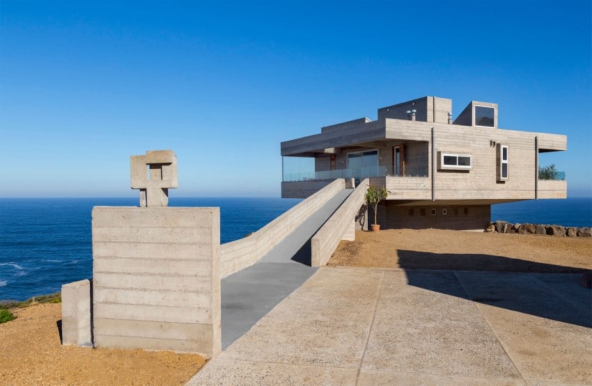 Maison avec rampe acces béton