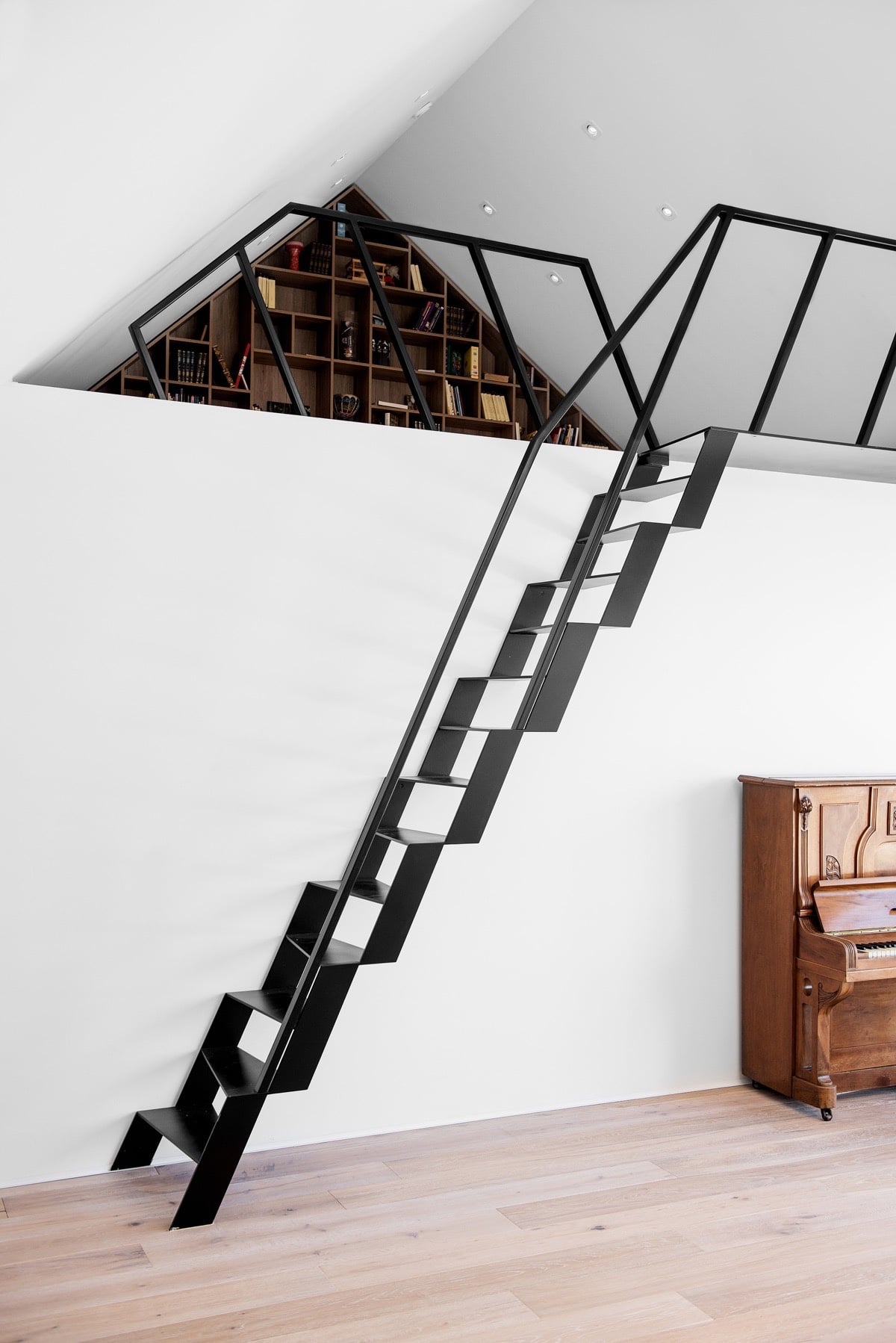 escalier droit compact