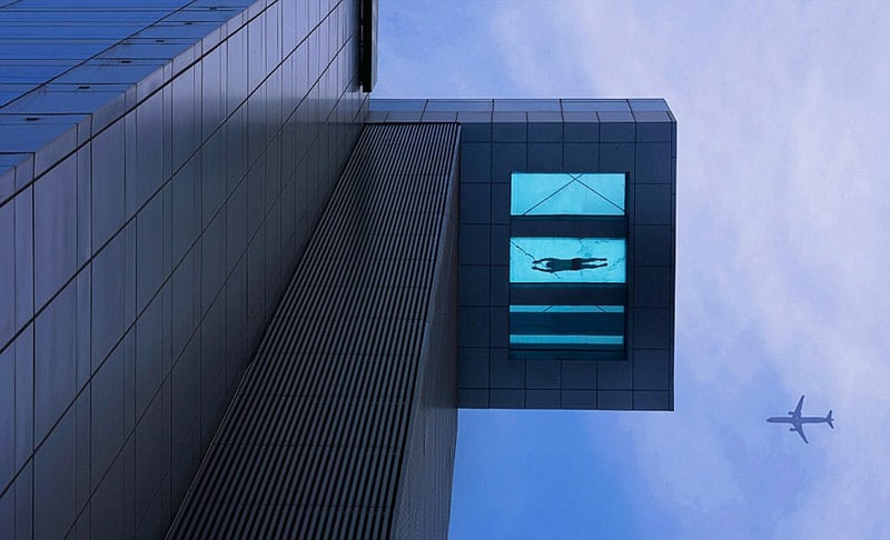 piscine transparente immeuble