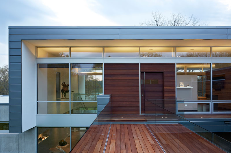Maison design murs de verre
