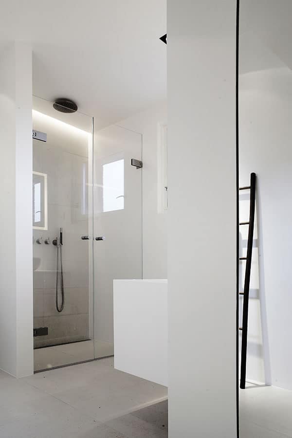 salle de bain minimaliste scandinave