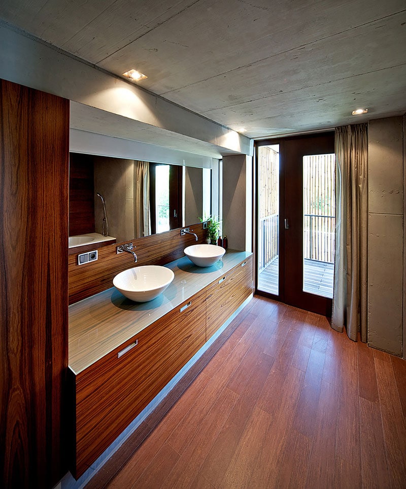 Salle de bain bois bambou