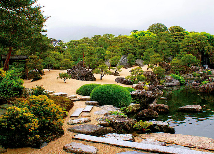 jardin-zen-eau-sable-roche