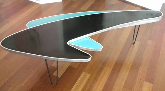 table-boomerang-annees50