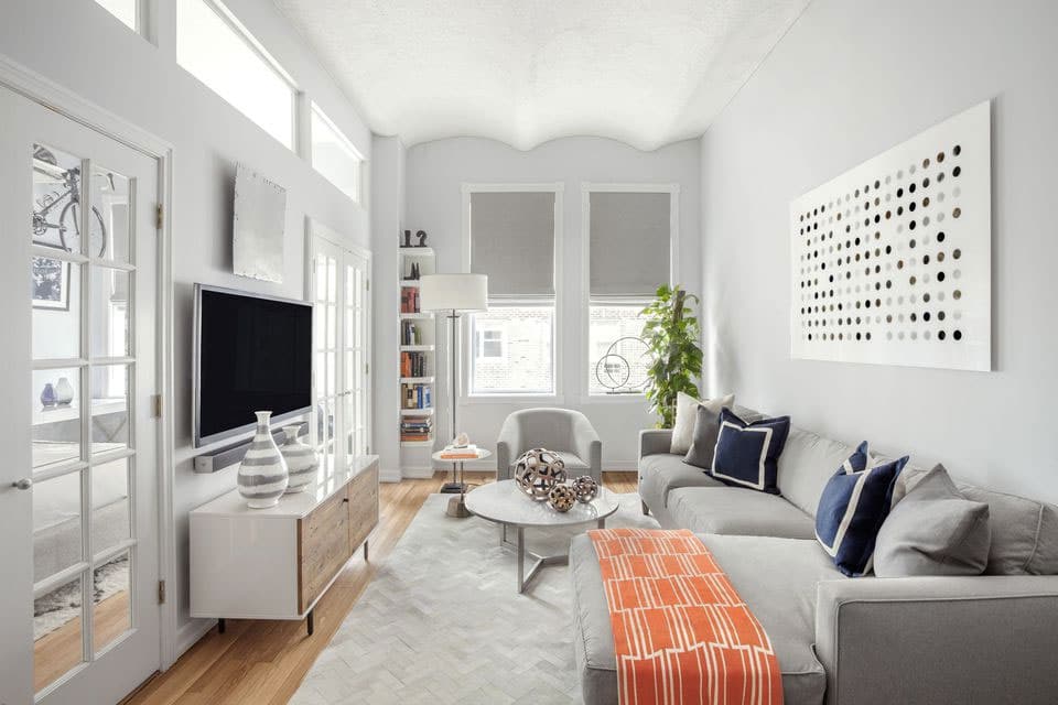 canape-fauteuil-petit-salon