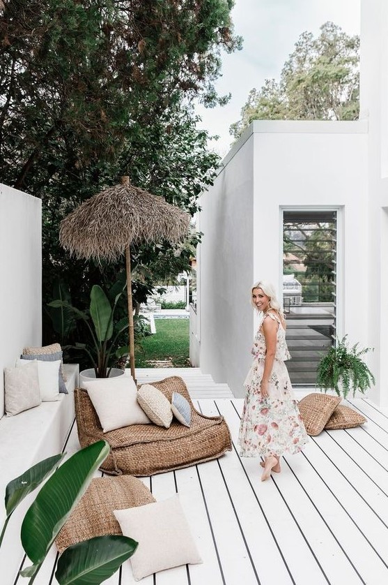 terrasse avec parquet en bois blanc