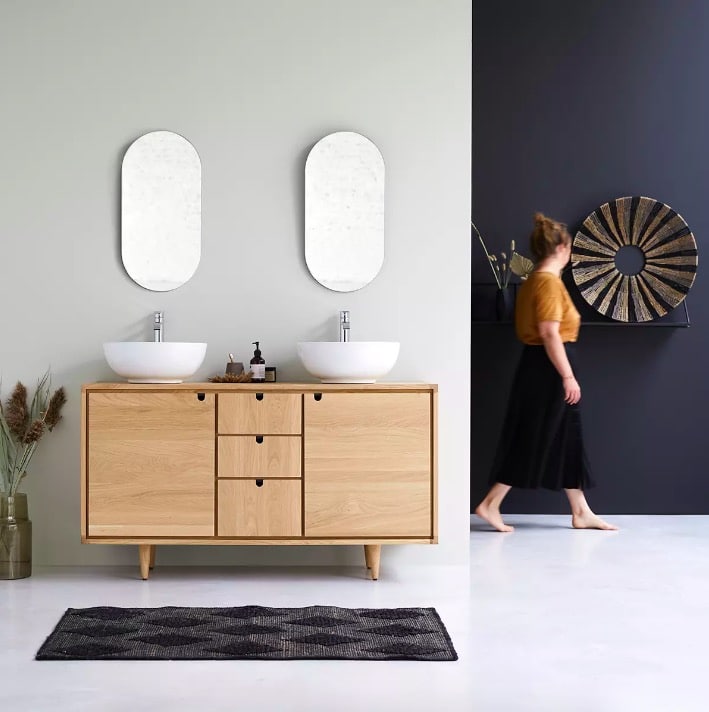 meuble en bois de salle de bains sous lavabo