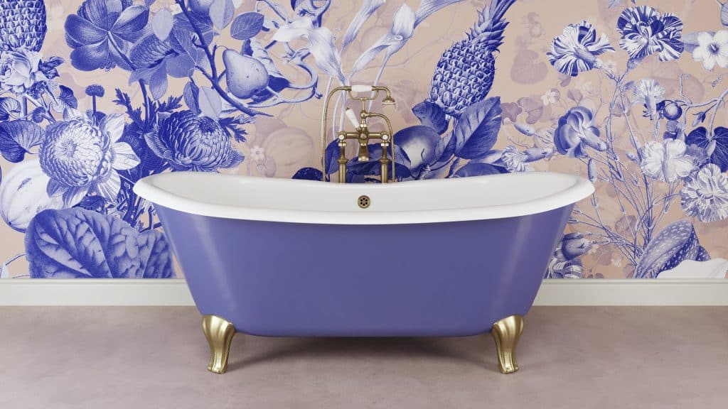 baignoire violette et or salle de bains