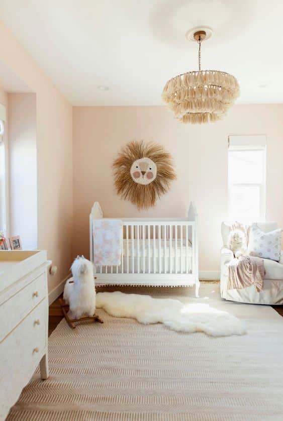 chambre de bébé boho neutre